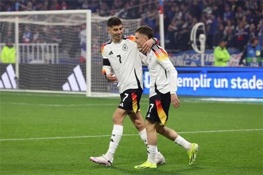 欧洲杯-德国2-2匈牙利的相关图片